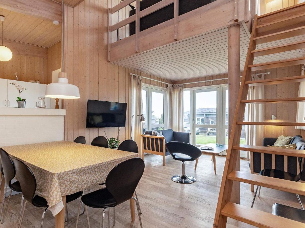 8 Person Holiday Home In Faaborg Exterior photo